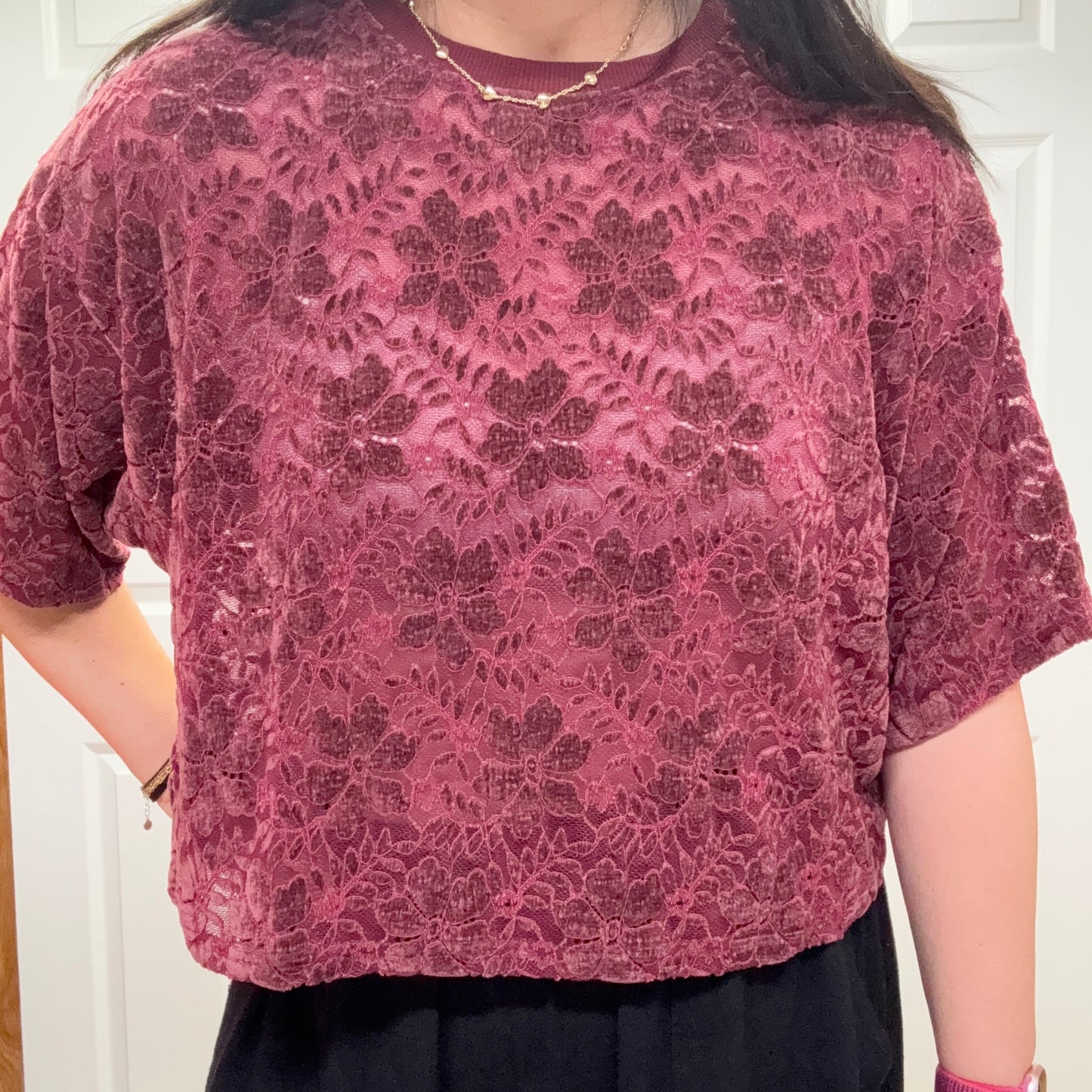 Box Floral Lace Knit Top