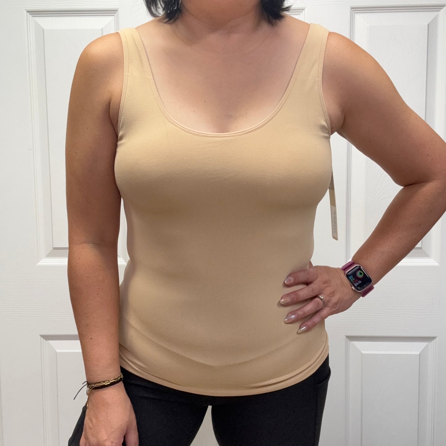 Reversible Seamless Tank with Built-in Bra