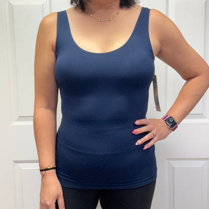 Reversible Seamless Tank with Built-in Bra