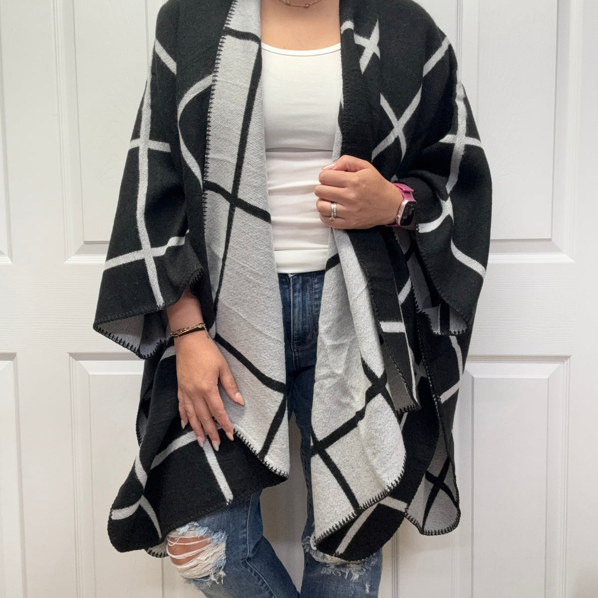 Dual-Tone Check Printed Cozy Reversible Ruana