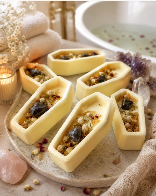 Halloween Inspired Bath Bombs with Crystal
